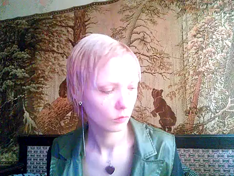 Snapshot of WildMissNiks chatting on 3, 2, 2025 WildMissNiks online show from 3, 2, 2025