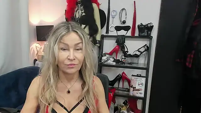 crystaLUX online show from 16, 12, 2025