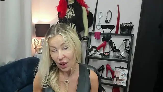 crystaLUX online show from 12, 5, 2026