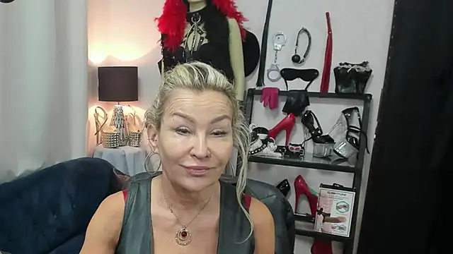 crystaLUX online show from 13, 5, 2026