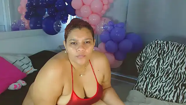 Selenna01 online show from 4, 3, 2025