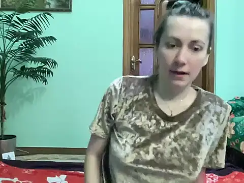 Snapshot of AngelTough20 chatting on 24, 4, 2026 AngelTough20 online show from 24, 4, 2026