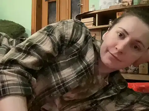 Snapshot of AngelTough20 chatting on 18, 5, 2026 AngelTough20 online show from 18, 5, 2026
