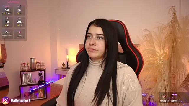 Snapshot of KallyMyller1 chatting on 17, 1, 2025 KallyMyller1 online show from 17, 1, 2025