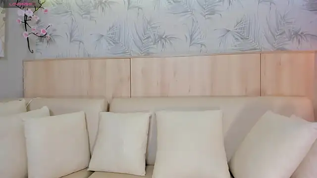 maryevans  online show from 27, 10, 2025