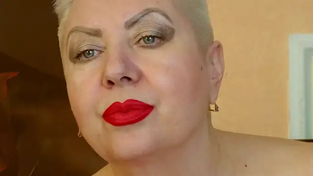 LadyPosh online show from 25, 12, 2024