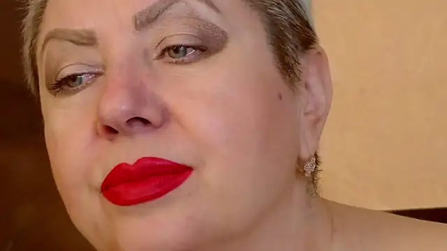 LadyPosh online show from 3, 10, 2025