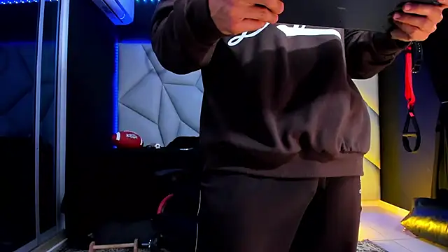 Aydenmiller96 online show from 25, 2, 2026