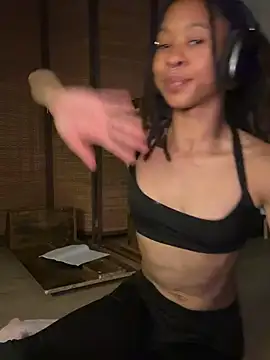 thebrattygoddess online show from 13, 12, 2024