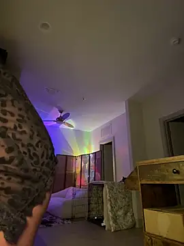 thebrattygoddess online show from 20, 2, 2025