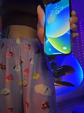 thebrattygoddess online show from 10, 4, 2026