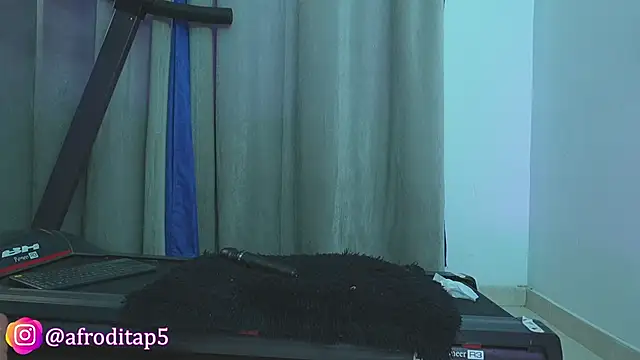 afroditaP  online show from 1, 2, 2025