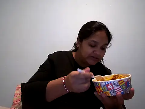 Indianbloom- online show from 19, 9, 2025