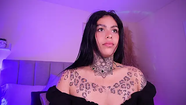 curvyliciousss online show from 31, 12, 2024