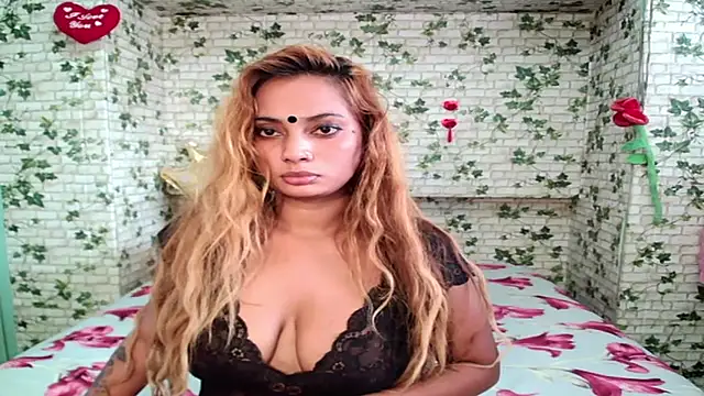 sexyindianchic online show from 30, 9, 2025