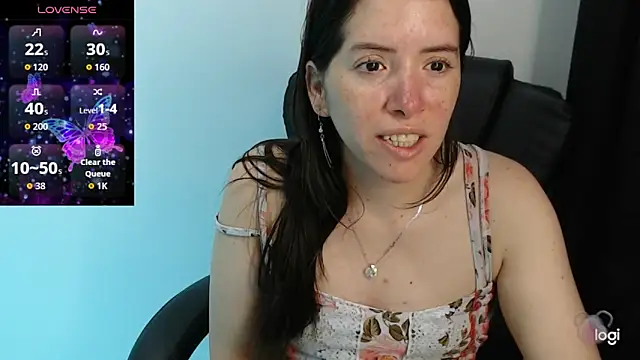 Snapshot of spicey_latina chatting on 21, 9, 2025 spicey latina online show from 21, 9, 2025