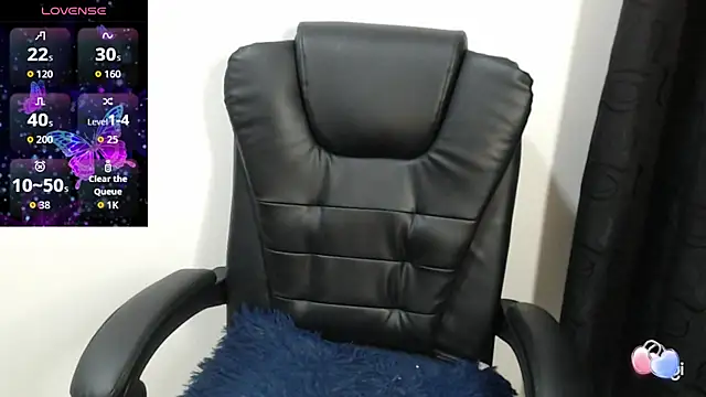 Snapshot of spicey_latina chatting on 19, 10, 2025 spicey latina online show from 19, 10, 2025