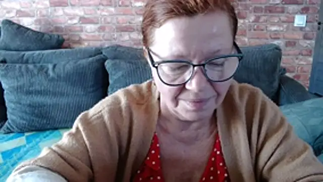 Adelewildx online show from 22, 11, 2025