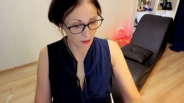 Snapshot of CaringSophie chatting on 15, 3, 2026 CaringSophie online show from 15, 3, 2026