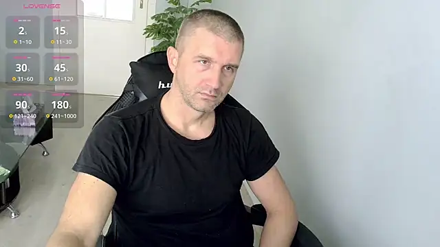 Snapshot of Maribor chatting on 8, 10, 2025 Maribor online show from 8, 10, 2025