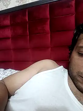 Snapshot of Popzbo chatting on 3, 12, 2025 Popzbo online show from 3, 12, 2025