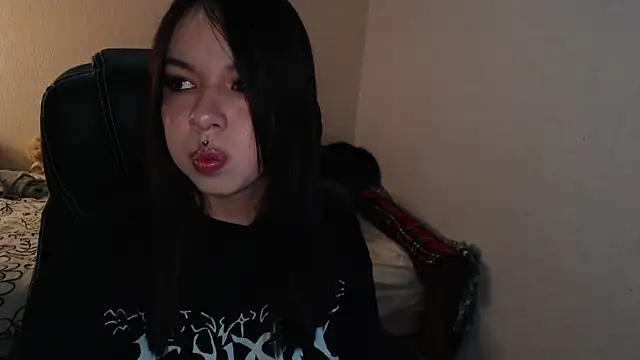 Snapshot of babyakem chatting on 11, 7, 2026 babyakem online show from 11, 7, 2026