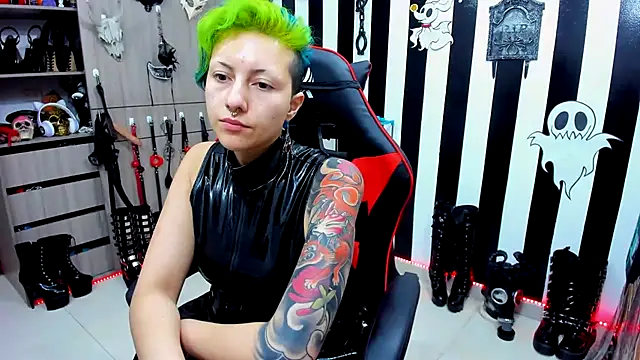 Snapshot of Mistress_Yelena chatting on 9, 12, 2024 Mistress Yelena online show from 9, 12, 2024