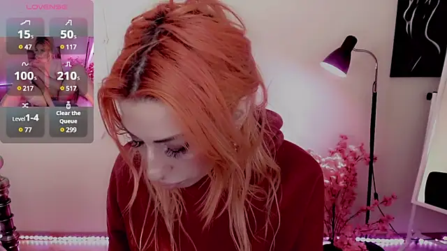 Snapshot of AnnieGOld_ chatting on 14, 12, 2024 AnnieGOld online show from 14, 12, 2024