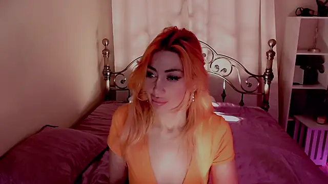 Snapshot of AnnieGOld_ chatting on 23, 12, 2024 AnnieGOld online show from 23, 12, 2024