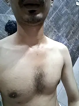 Snapshot of dreamtoungelick69 chatting on 3, 10, 2025 dreamtoungelick69 online show from 3, 10, 2025