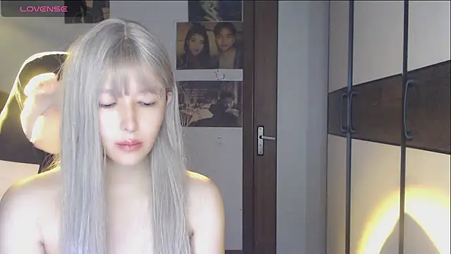 Snapshot of candy_cola chatting on 12, 9, 2025 candy cola online show from 12, 9, 2025