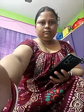yourssoumi online show from 24, 2, 2025