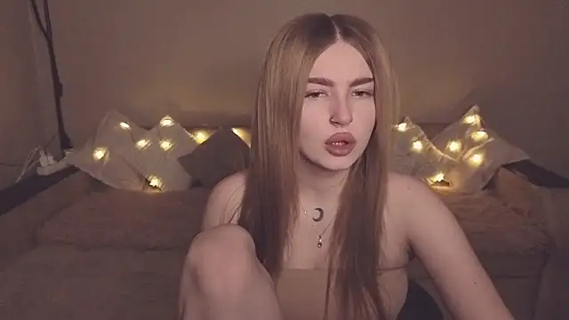 ViolettaLopez online show from 9, 1, 2026