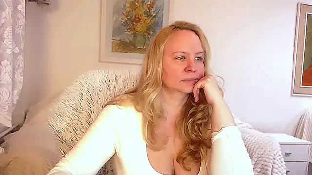 Sarah4you online show from 5, 1, 2025