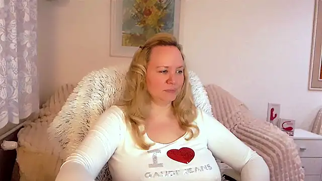 Sarah4you online show from 2, 2, 2025