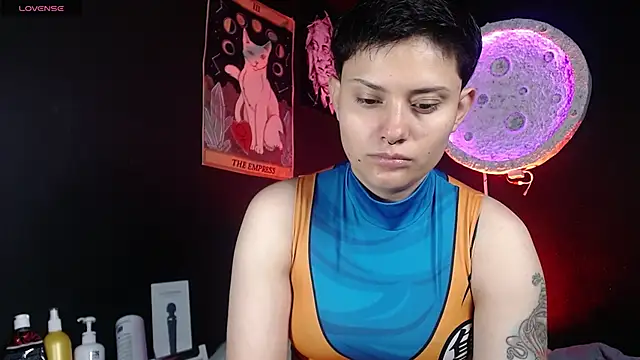 Snapshot of girl_intense444 chatting on 22, 4, 2026 girl intense444 online show from 22, 4, 2026