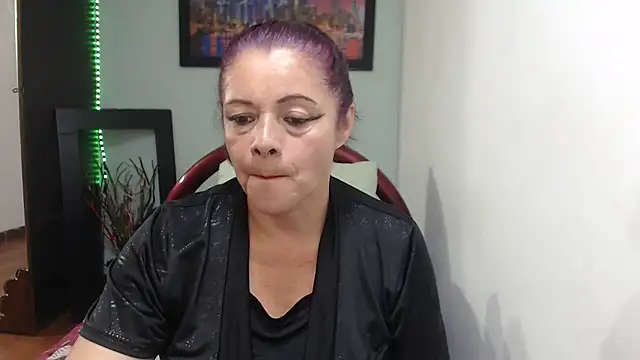 sexytitshot126 online show from 5, 10, 2025