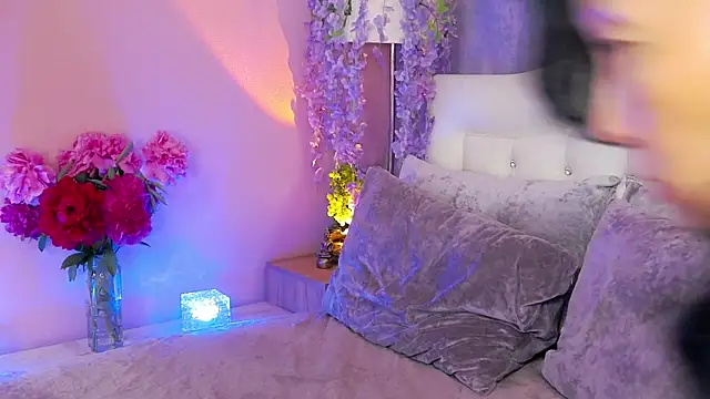 Snapshot of Asian_legs chatting on 27, 6, 2026 Asian legs online show from 27, 6, 2026