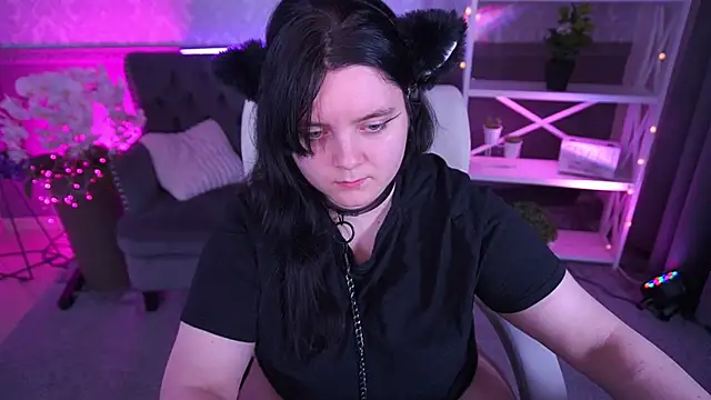 LittleShyy online show from 3, 3, 2026