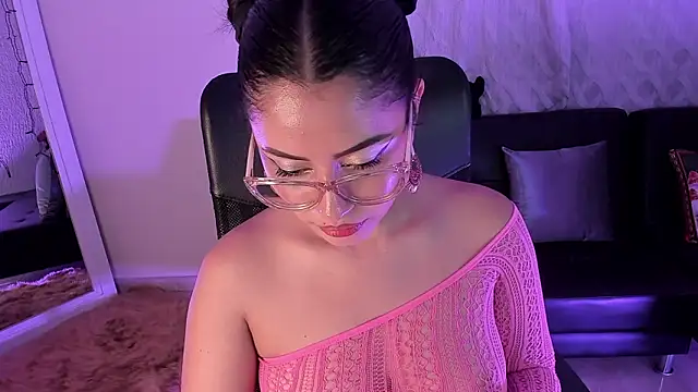 PaulinaBelushi online show from 21, 12, 2024