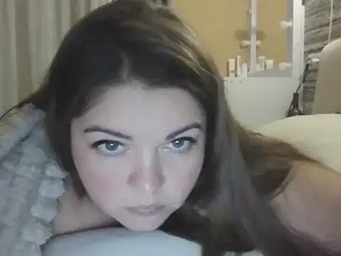 Snapshot of cute__cherry chatting on 14, 1, 2025 cute  cherry online show from 14, 1, 2025