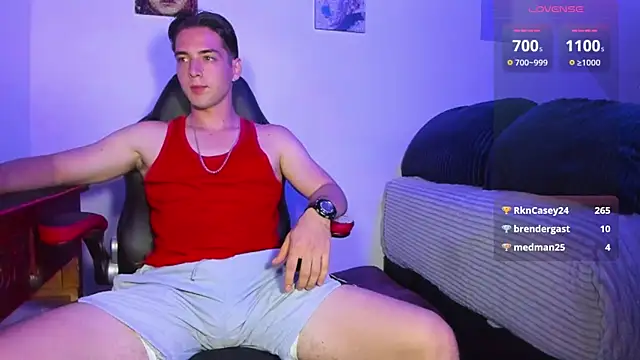 Alex smith00 online show from 5, 3, 2025