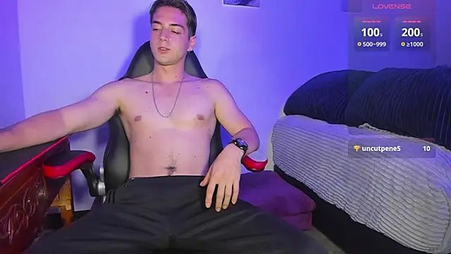 Alex smith00 online show from 13, 3, 2025