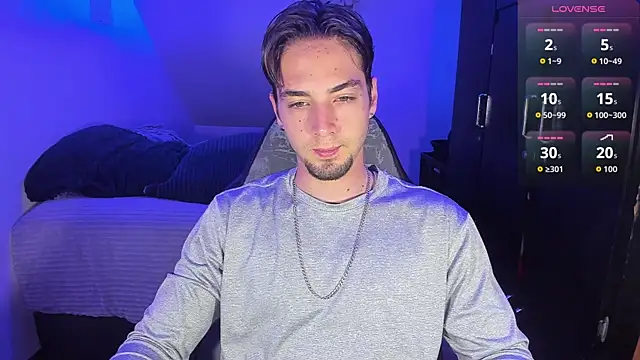 Snapshot of Alex_smith00 chatting on 2, 12, 2025 Alex smith00 online show from 2, 12, 2025