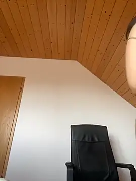 NattCastillo online show from 24, 3, 2026