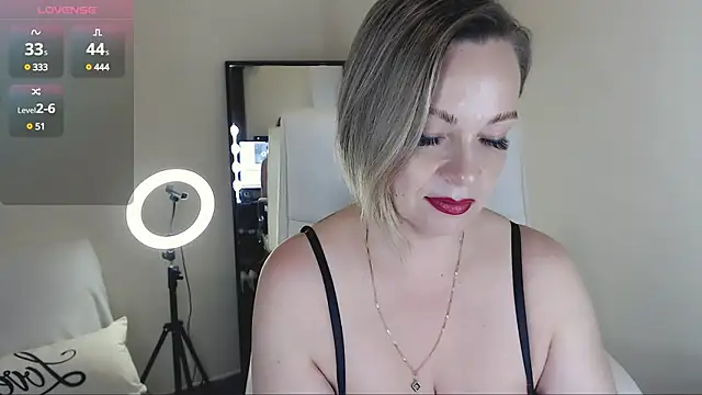 Snapshot of Tilly_Eliot chatting on 17, 2, 2025 Tilly Eliot online show from 17, 2, 2025