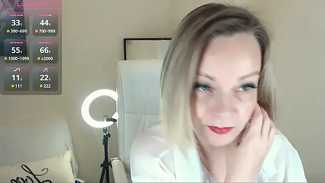 Snapshot of Tilly_Eliot chatting on 21, 3, 2025 Tilly Eliot online show from 21, 3, 2025