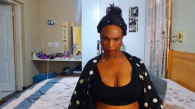 Hotgrannyx online show from 28, 1, 2025