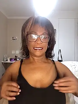 Hotgrannyx online show from 10, 9, 2025