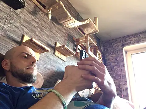 Snapshot of kissfreak85 chatting on 26, 12, 2024 kissfreak85 online show from 26, 12, 2024